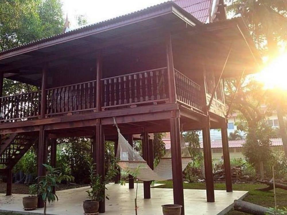 The Old Palace Resort Klong Sa Bua Phra Nakhon Si Ayutthaya Exterior foto